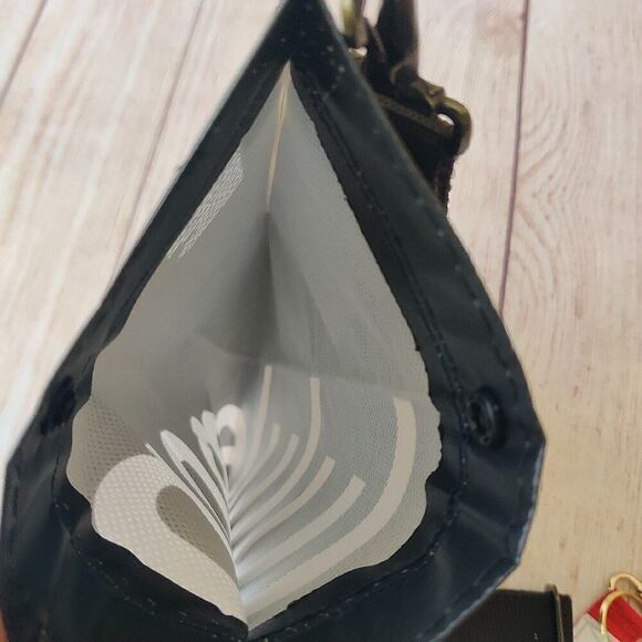 Lululemon handmade crossbody phone holder with keychain - Picture 8 of 9